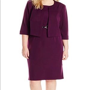 Women’s Sleeveless Dress with Jacket